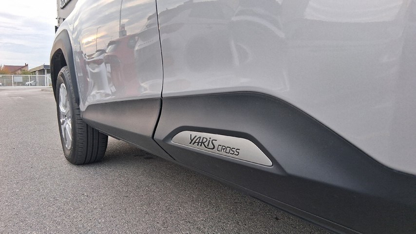 RABLJENO VOZILO TOYOTA YARIS CROSS COOL 1,5 HIBRID Automatski mjenjač BENZIN 224496