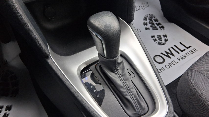 RABLJENO VOZILO TOYOTA YARIS CROSS COOL 1,5 HIBRID Automatski mjenjač BENZIN 224496