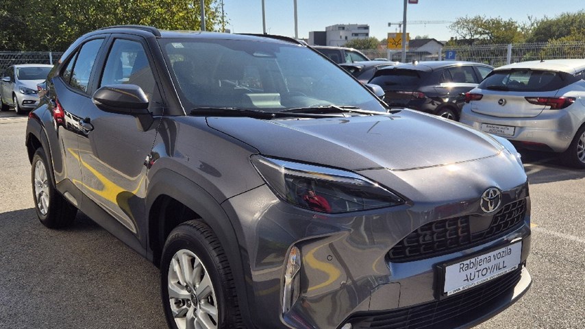 RABLJENO VOZILO TOYOTA YARIS CROSS COOL 1,5 HIBRID Automatski mjenjač BENZIN 224485