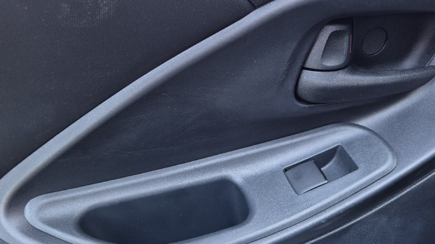 RABLJENO VOZILO TOYOTA YARIS CROSS COOL 1,5 HIBRID Automatski mjenjač BENZIN 224485