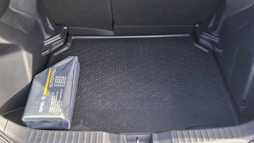 RABLJENO VOZILO TOYOTA YARIS CROSS COOL 1,5 HIBRID Automatski mjenjač BENZIN 224496