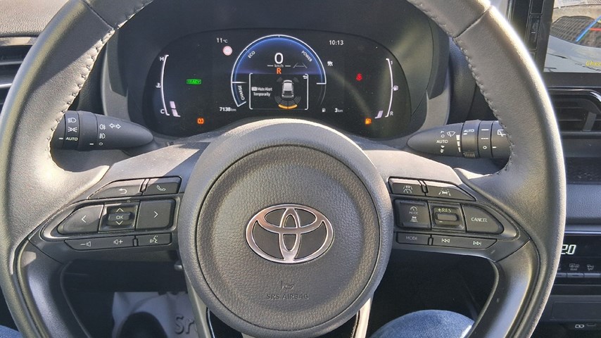 RABLJENO VOZILO TOYOTA YARIS SOL ASSIST 1,5 HIBRID Automatski mjenjač BENZIN 224503