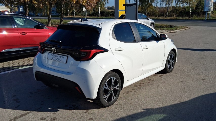 RABLJENO VOZILO TOYOTA YARIS SOL ASSIST 1,5 HIBRID Automatski mjenjač BENZIN 224503