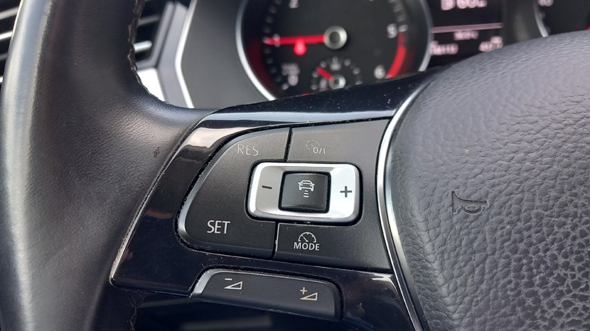 RABLJENO VOZILO VOLKSWAGEN PASSAT 2,0 TDI BMT CONNECT Mehanički mjenjač DIESEL 223926
