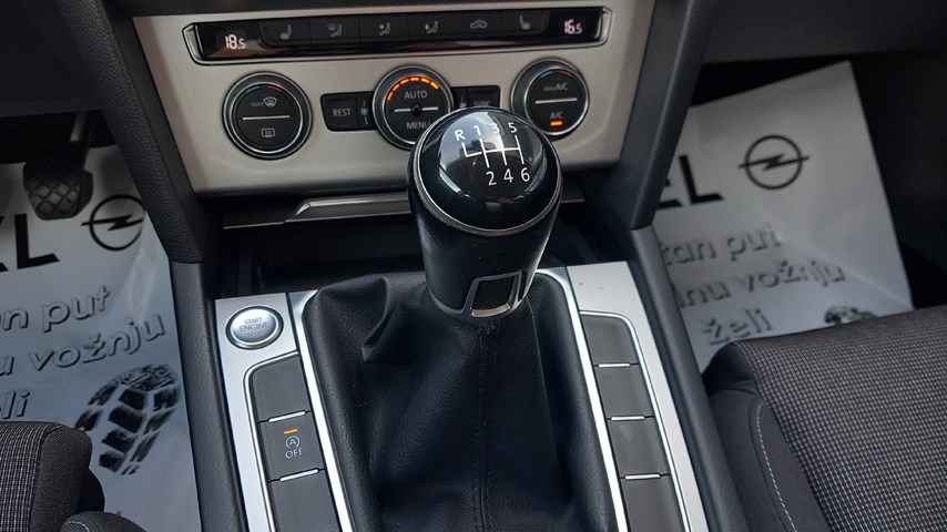 RABLJENO VOZILO VOLKSWAGEN PASSAT 2,0 TDI BMT CONNECT Mehanički mjenjač DIESEL 223926