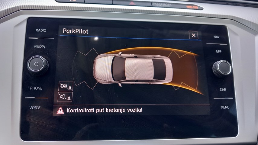 RABLJENO VOZILO VOLKSWAGEN PASSAT 2,0 TDI BMT CONNECT Mehanički mjenjač DIESEL 223926