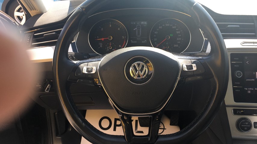 RABLJENO VOZILO VOLKSWAGEN PASSAT VARIANT 1,6 TDI DSG COMFORTLINE DIESEL 222738