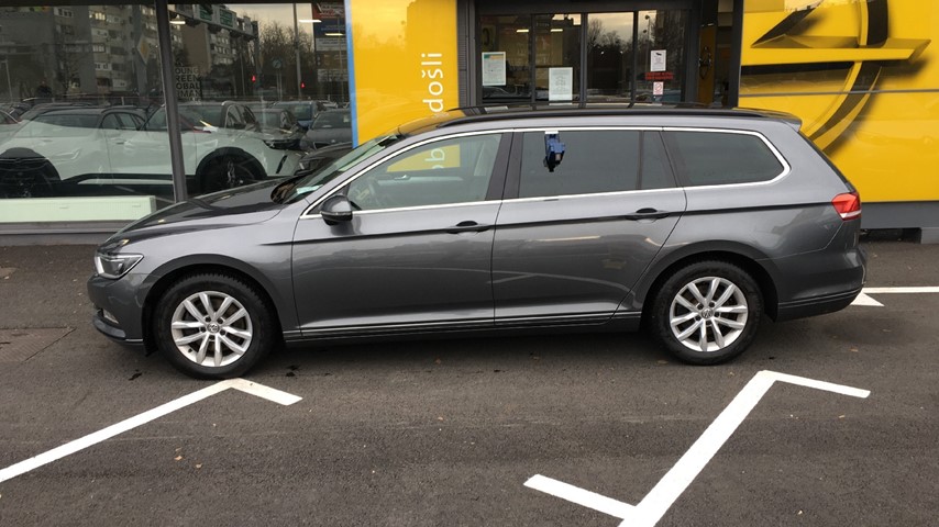 RABLJENO VOZILO VOLKSWAGEN PASSAT VARIANT 1.6 TDI DSG COMFORTLINE Automatski mjenjač DIESEL 81191