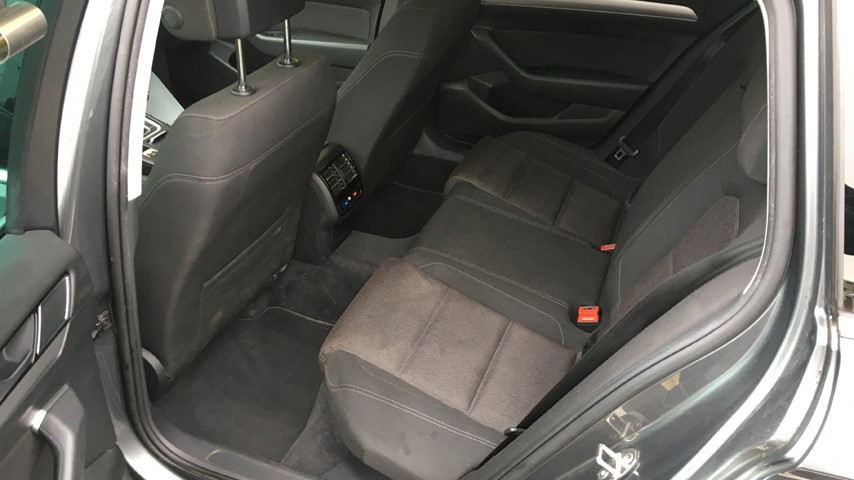 RABLJENO VOZILO VOLKSWAGEN PASSAT VARIANT 1.6 TDI DSG COMFORTLINE Automatski mjenjač DIESEL 81191
