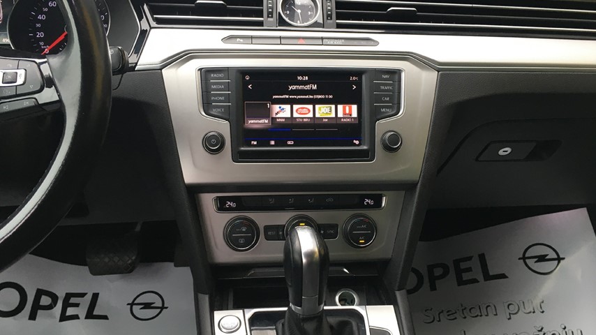 RABLJENO VOZILO VOLKSWAGEN PASSAT VARIANT 1.6 TDI DSG COMFORTLINE Automatski mjenjač DIESEL 81191