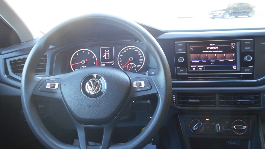 RABLJENO VOZILO VOLKSWAGEN POLO TRENDLINE 1,0 BENZIN 65460