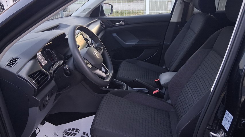 RABLJENO VOZILO VOLKSWAGEN T-CROSS 1,0 TSI LIFE Mehanički mjenjač BENZIN 20903
