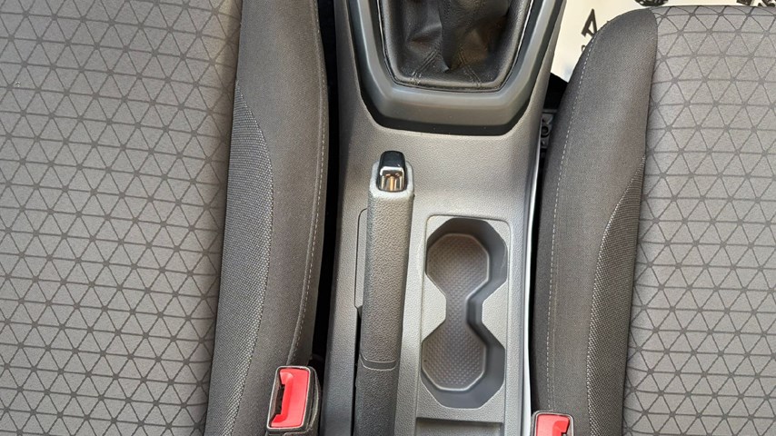 RABLJENO VOZILO VOLKSWAGEN T-CROSS 1,0 TSI LIFE Mehanički mjenjač BENZIN 20903