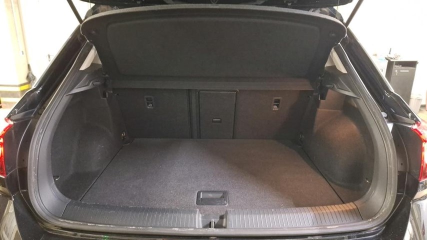 RABLJENO VOZILO VOLKSWAGEN T-ROC 1,0 Mehanički mjenjač BENZIN 100234