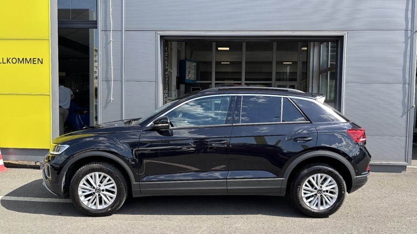 RABLJENO VOZILO VOLKSWAGEN T-ROC 1,0 Mehanički mjenjač BENZIN 100234