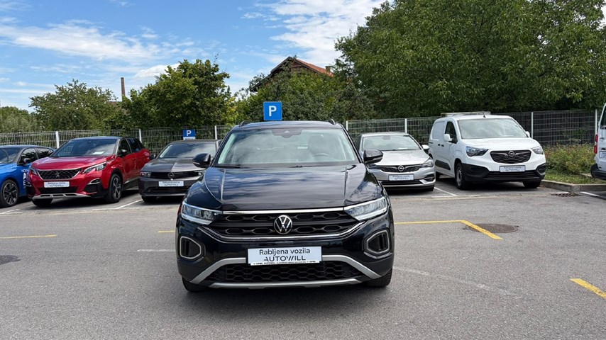 RABLJENO VOZILO VOLKSWAGEN T-ROC 1,0 Mehanički mjenjač BENZIN 100234