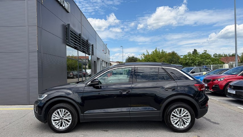 RABLJENO VOZILO VOLKSWAGEN T-ROC 1,0 Mehanički mjenjač BENZIN 100234