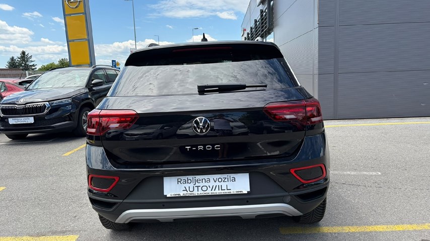 RABLJENO VOZILO VOLKSWAGEN T-ROC 1,0 Mehanički mjenjač BENZIN 100234
