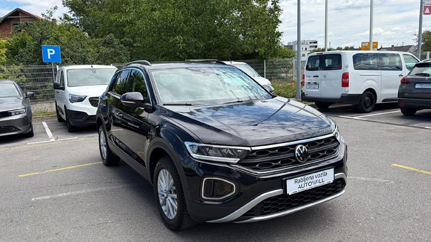 RABLJENO VOZILO VOLKSWAGEN T-ROC 1,0 Mehanički mjenjač BENZIN 100234