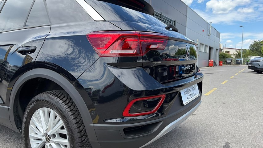 RABLJENO VOZILO VOLKSWAGEN T-ROC 1,0 Mehanički mjenjač BENZIN 100234