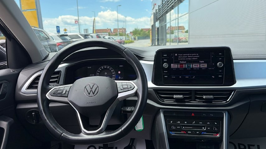 RABLJENO VOZILO VOLKSWAGEN T-ROC 1,0 Mehanički mjenjač BENZIN 100234