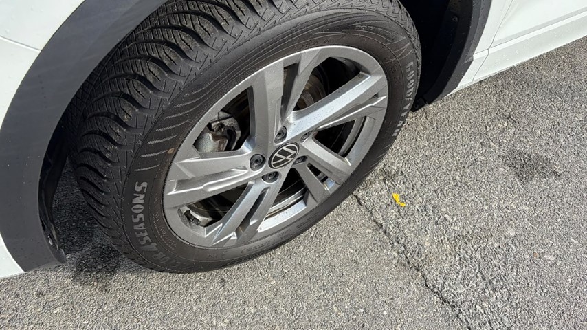 RABLJENO VOZILO VOLKSWAGEN T-ROC R-LINE 1,0 TSI Mehanički mjenjač BENZIN 100243