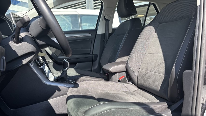 RABLJENO VOZILO VOLKSWAGEN T-ROC STYLE 2,0 TDI Mehanički mjenjač DIESEL 100247