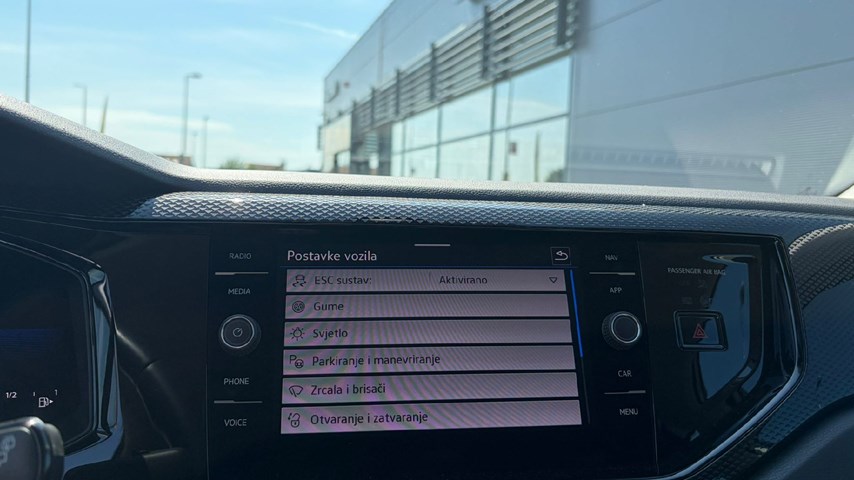 RABLJENO VOZILO VOLKSWAGEN TAIGO 1,0 Mehanički mjenjač BENZIN 100232