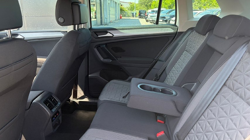 RABLJENO VOZILO VOLKSWAGEN TIGUAN LIFE 2,0 TDI Automatski mjenjač DIESEL 100223