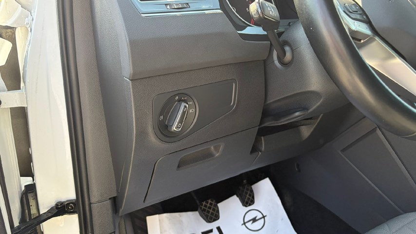 RABLJENO VOZILO VOLKSWAGEN TIGUAN LIFE 2,0 TDI Automatski mjenjač DIESEL 100223
