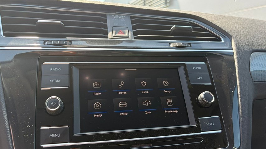 RABLJENO VOZILO VOLKSWAGEN TIGUAN LIFE 2,0 TDI Automatski mjenjač DIESEL 100223