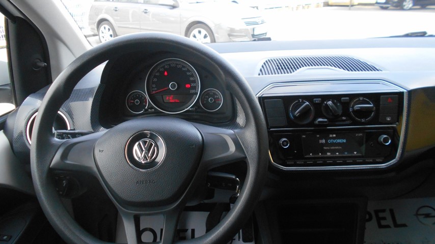 RABLJENO VOZILO VOLKSWAGEN UP! 1,0 BENZIN 20719