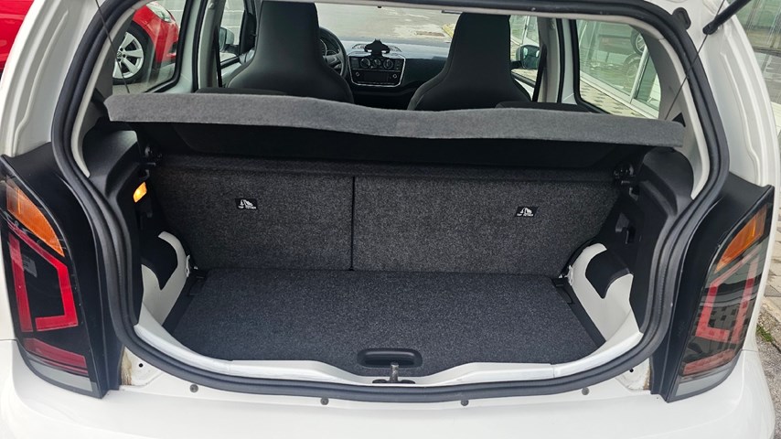 RABLJENO VOZILO VOLKSWAGEN UP 1,0 Mehanički mjenjač BENZIN 224656